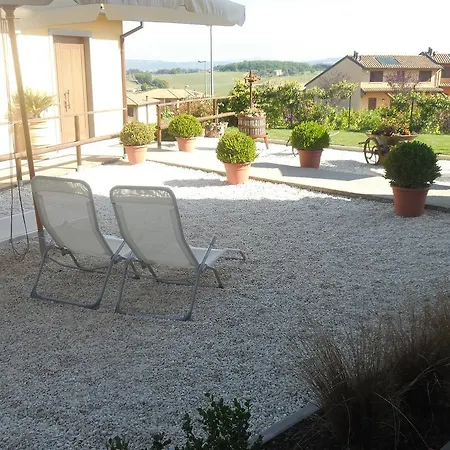 La Casetta Dei Nonni Bed & Breakfast 3*