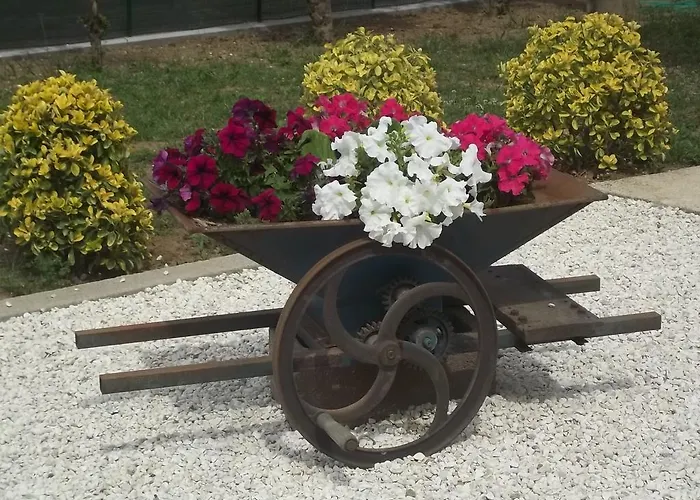 Bed & Breakfast La Casetta Dei Nonni 3*